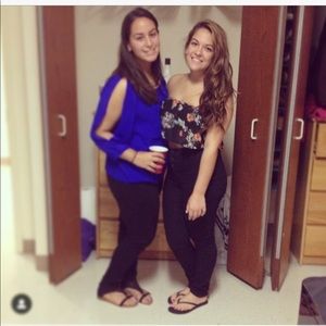 Extremely cropped bandeau top